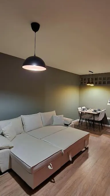 Durres City Center Apartment With A View 0*,  Albanië