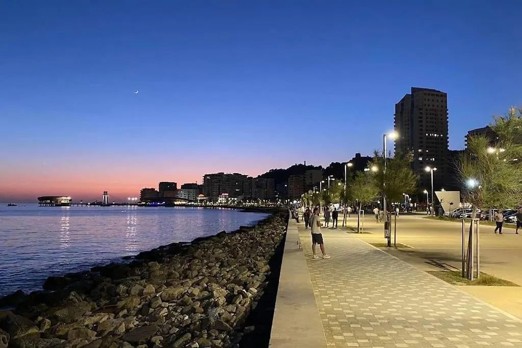 Durres City Center Apartment With A View